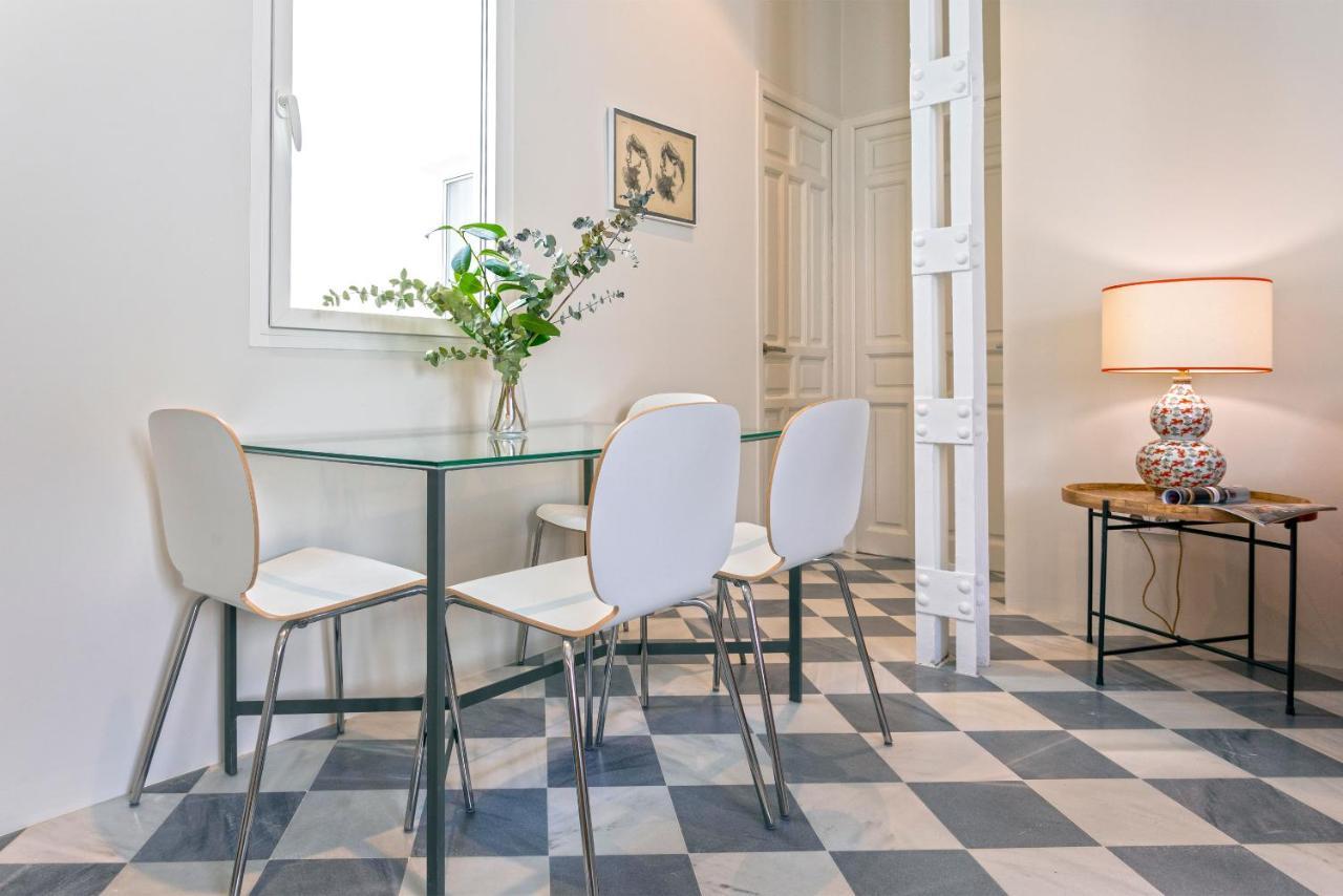 Genteel Home San Laureano Sevilla Eksteriør bilde